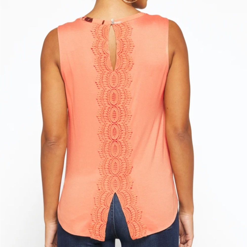 NWT Daniel Rainn Quin Keyhole Crochet Top - Picture 2 of 8
